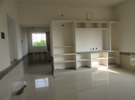 1) li Id : 137 - Flat Hall.JPG